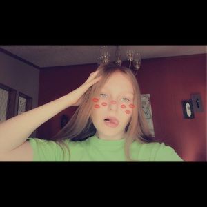 Meet your Posher, Daniella